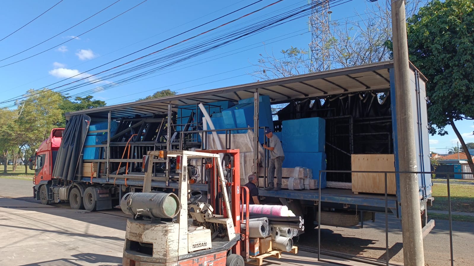 transporte de todo tipo de carga 